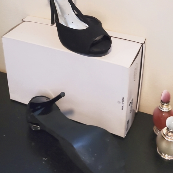 JOEY' O | T - Strap Shoes - Picture 3 of 5